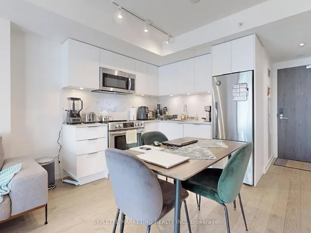 Additional image 6 of 25 Richmond St Unit 1411