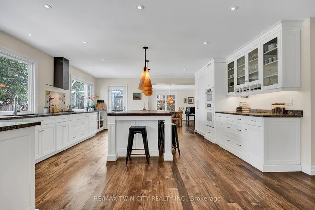 Additional image 11 of 7 Huntley Cres