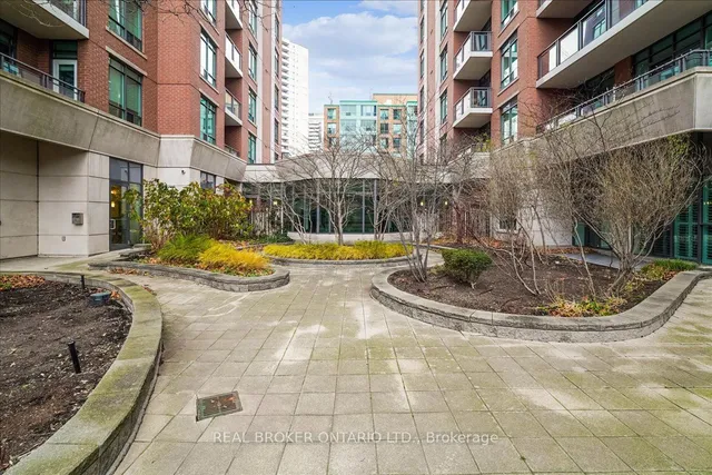 Additional image 32 of 319 Merton St Unit 616