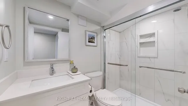 Additional image 32 of 83 Chestnut Cres