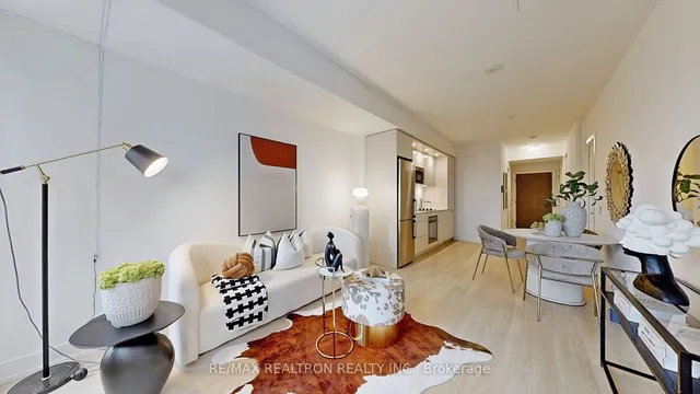 Additional image 6 of 30 Inn On The Park Dr Unit 305