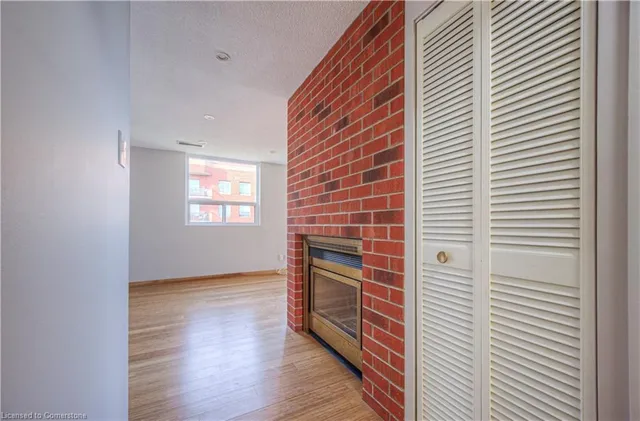 Additional image 6 of 20 Ellen St Unit 703