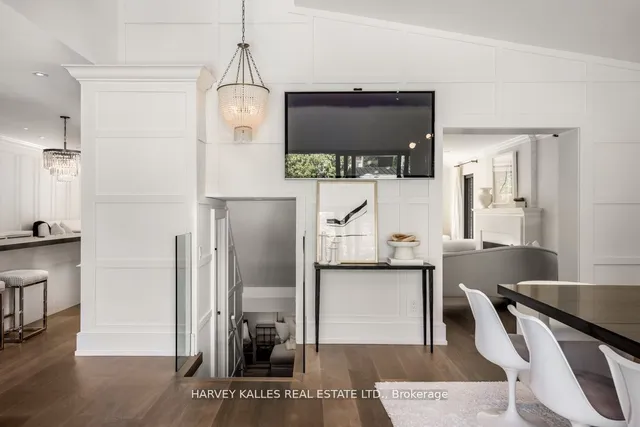 Additional image 25 of 90 Chatsworth Dr