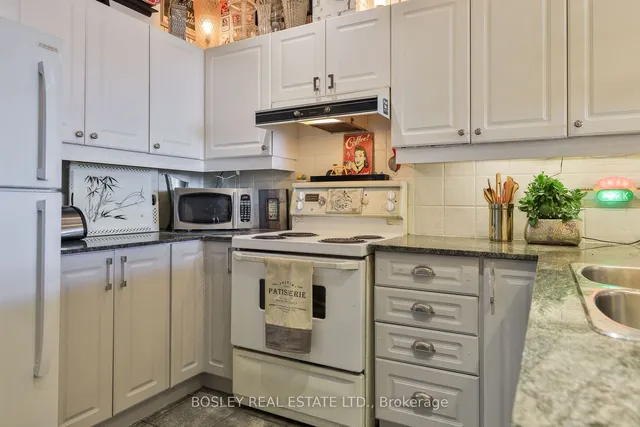 Additional image 8 of 1 Leaside Park Dr Unit 705