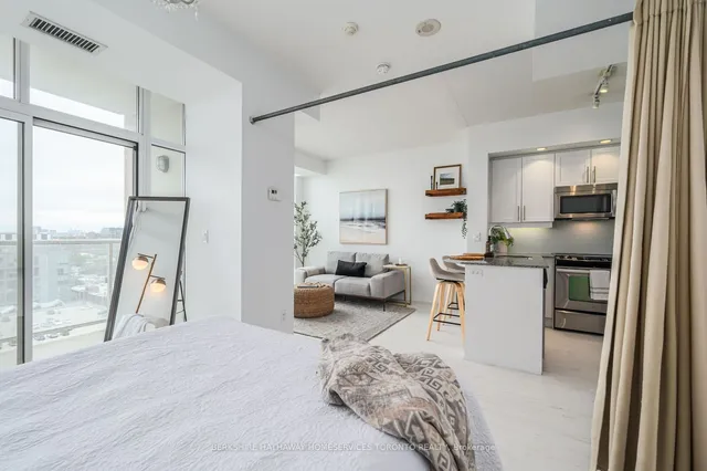 Additional image 20 of 85 East Liberty St Unit 1703