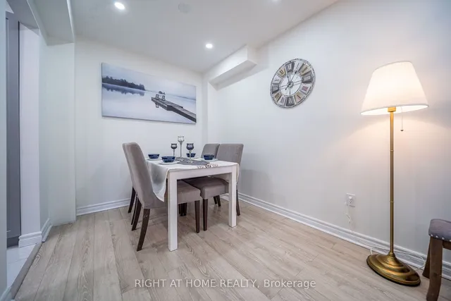 Additional image 20 of 12 Lace Fernway