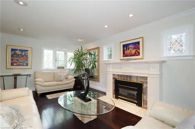 Additional image 9 of 718 Rockway Dr