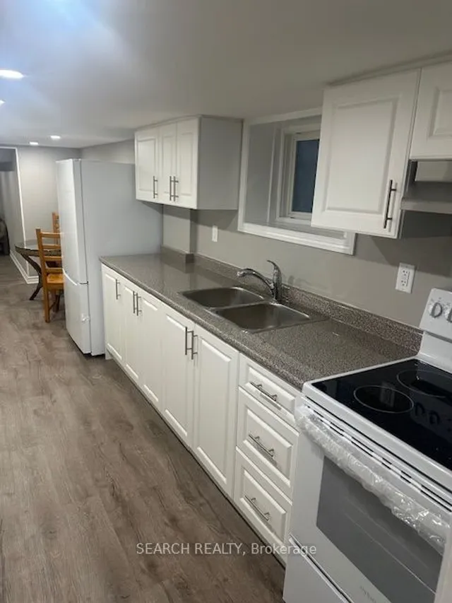 Additional image 18 of 65 Livingstone Ave