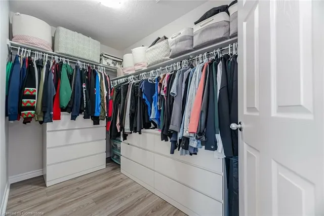 Additional image 22 of 63 Netherwood Rd