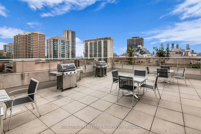 Additional image 37 of 1430 Yonge St Unit 1006