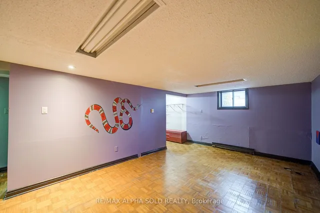 Additional image 33 of 2 Lovering Rd