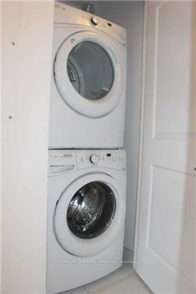 Additional image 23 of 68 Merton St Unit 204