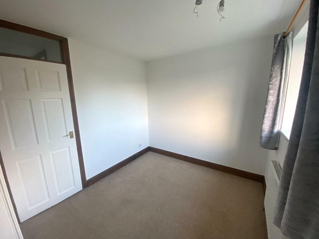 Additional image 6 of Blagrove Close, Street