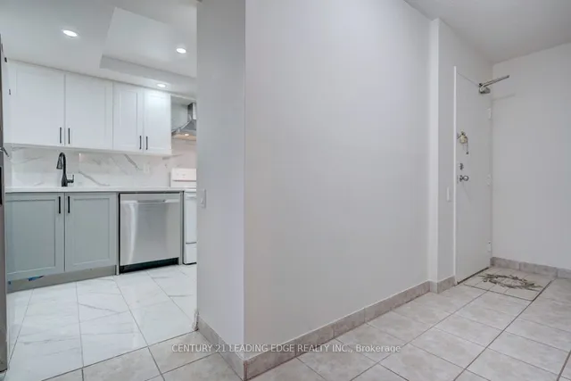 Additional image 17 of 2466 Eglinton Ave Unit 1610