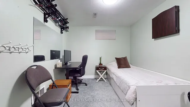 Additional image 26 of 431 Military Tr Unit 7