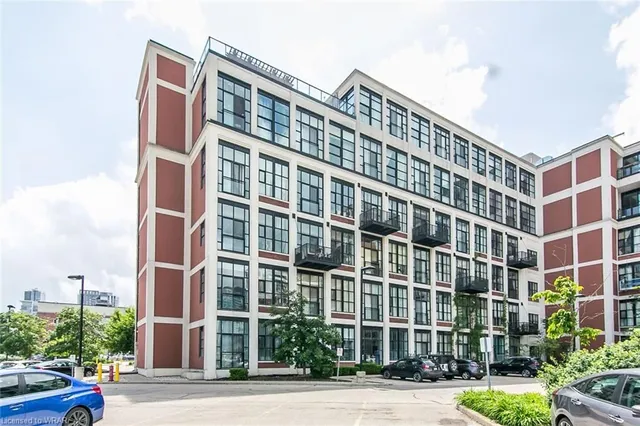 404 King St Unit 117