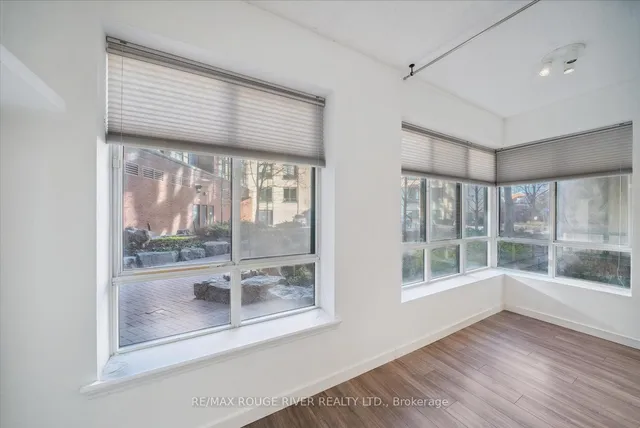 Additional image 11 of 801 King St Unit 103