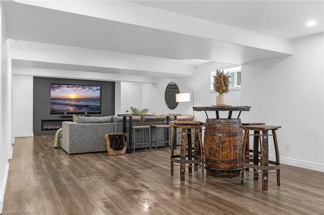 Additional image 43 of 985 Audrey Pl