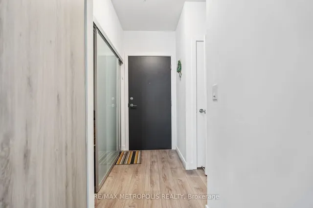 Additional image 4 of 10 De Boers Dr Unit 1409