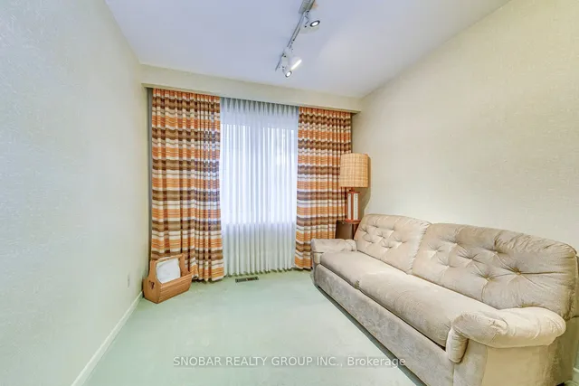 Additional image 20 of 72 Summitcrest Dr