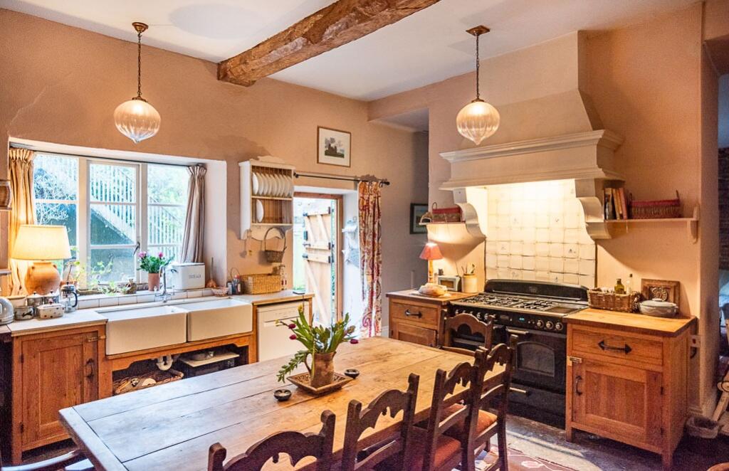 Additional image 4 of High Street, Castle Cary, Somerset, BA7