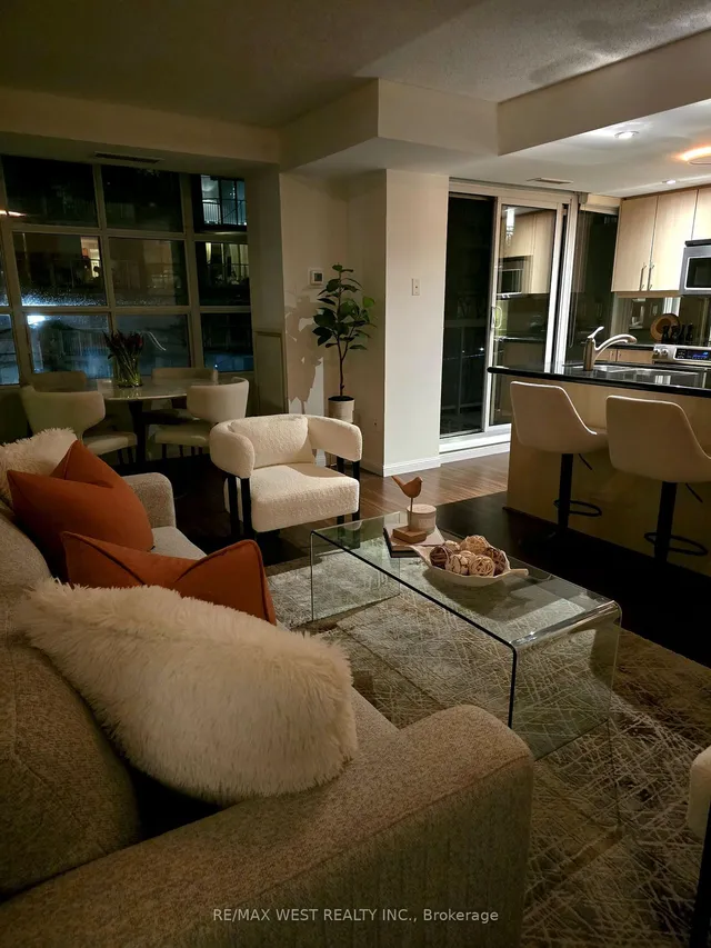 Additional image 2 of 15 Stafford St Unit 305