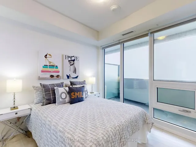 Additional image 17 of 2221 YONGE St Unit 5109