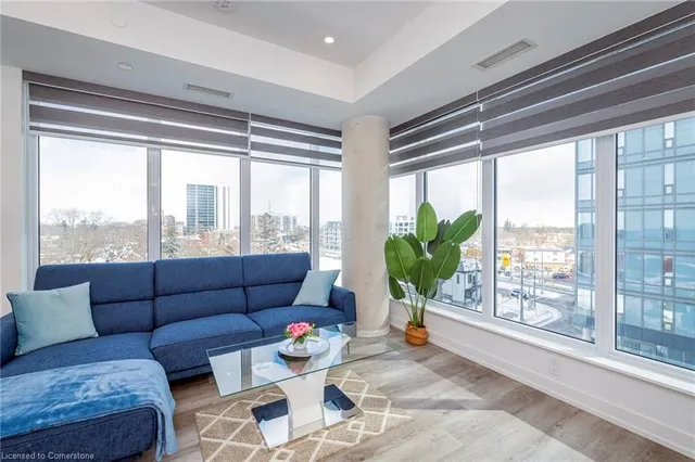 Additional image 17 of 15 Wellington St Unit 612