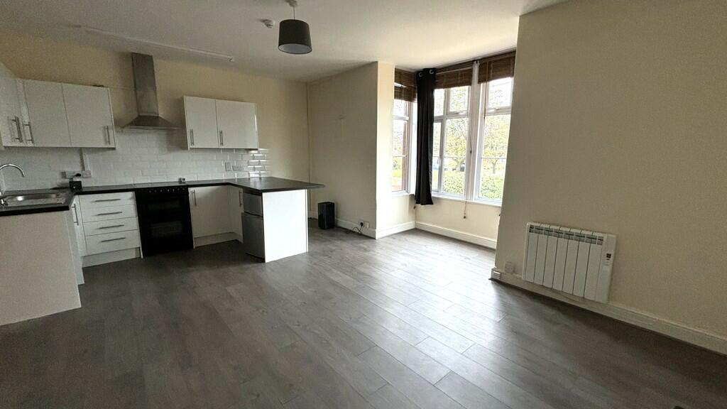 Additional image 4 of Studley Manor, 270 Frome Road