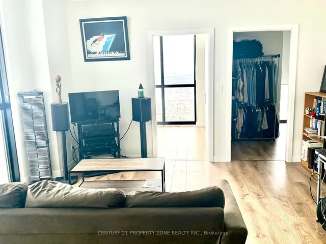 Additional image 10 of 60 Frederick St Unit 3514