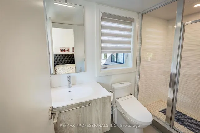 Additional image 16 of 66 Long Branch Ave Unit 20