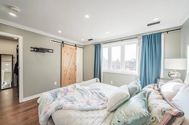 Additional image 20 of 56 Parker Ave