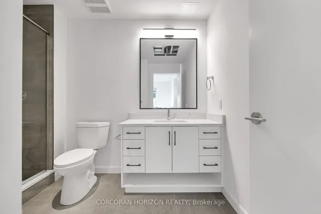 Additional image 15 of 741 King St Unit 201