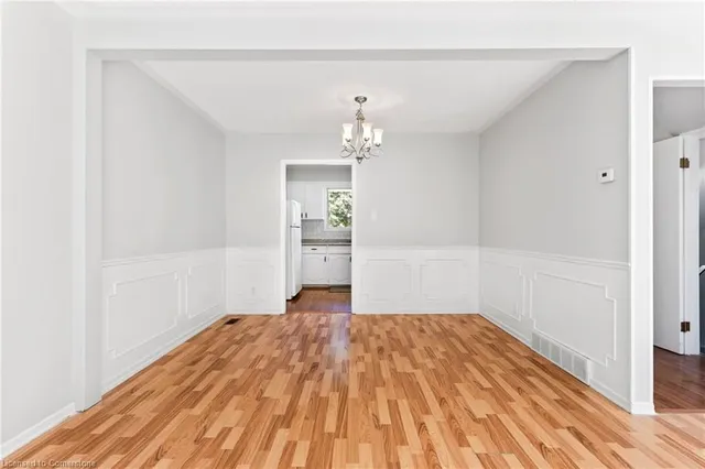 Additional image 20 of 104 Shadeland Cres