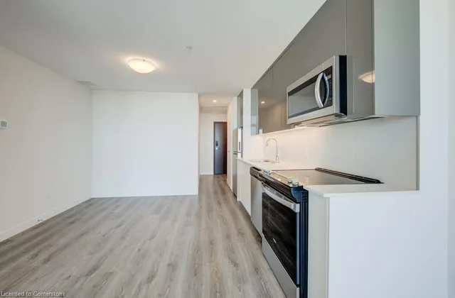 Additional image 12 of 60 Frederick St Unit 1805