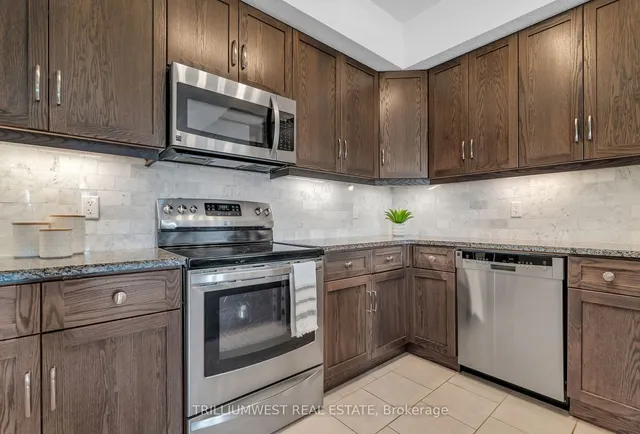 Additional image 10 of 1114 Fairway Rd Unit B