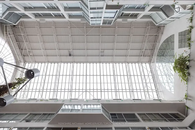 Additional image 19 of 71 Front St Unit 704