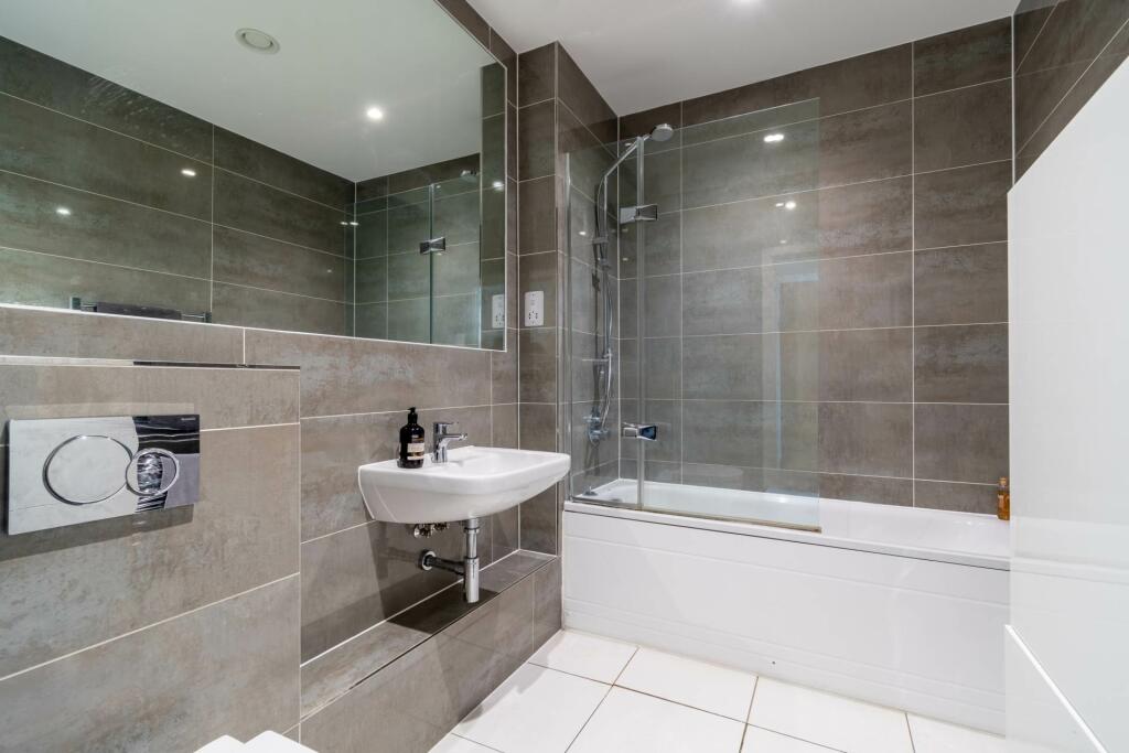 Additional image 18 of Percy Terrace, Bath