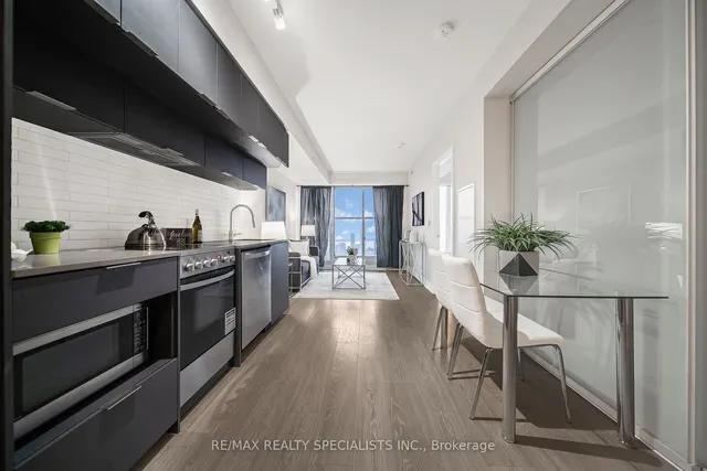 Additional image 12 of 181 Dundas St Unit 4909