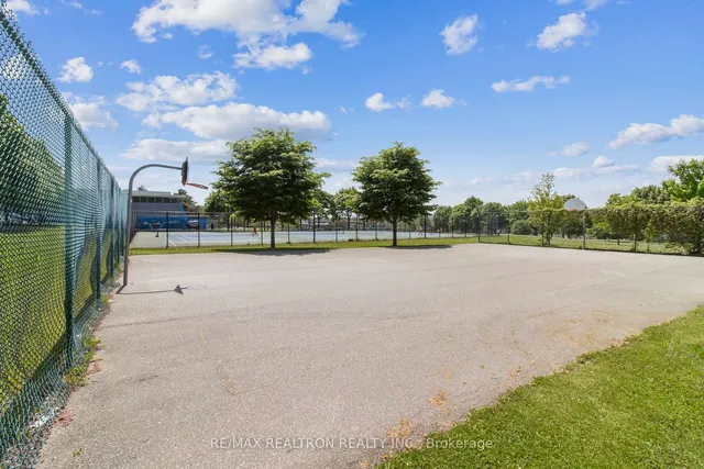 Additional image 38 of 80 Grandravine Dr Unit 703