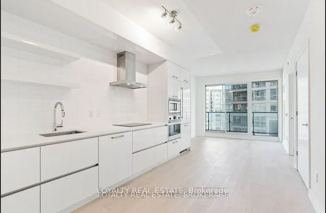 Additional image 5 of 2221 Yonge St Unit 2104