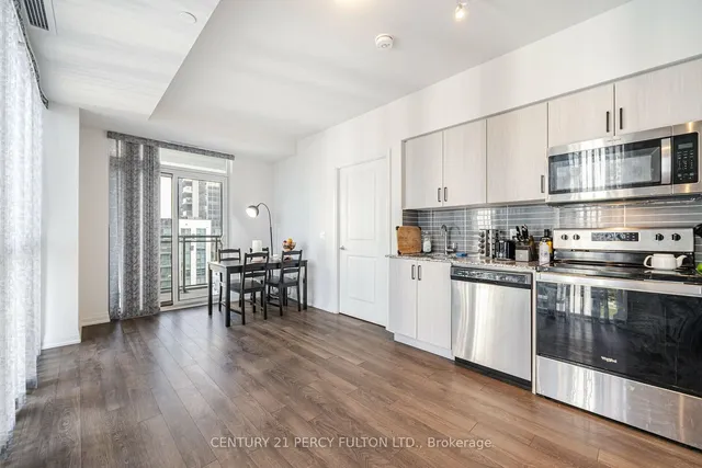 Additional image 18 of 10 Meadowglen Pl Unit 611