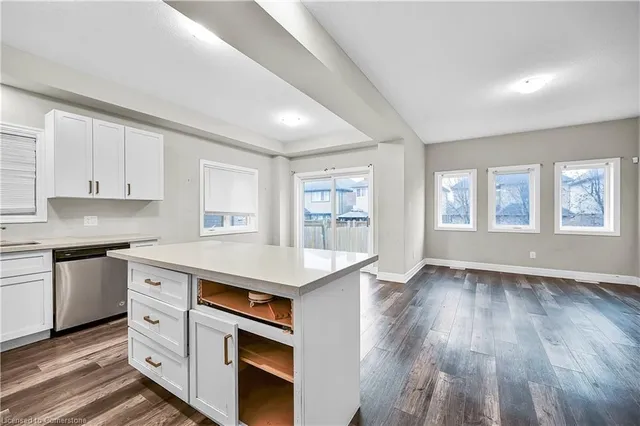 Additional image 7 of 31 Pondcliffe Drive Dr