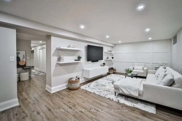 Additional image 26 of 31 Nuffield Dr