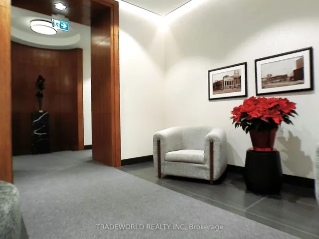 Additional image 8 of 736 Spadina Ave Unit 613