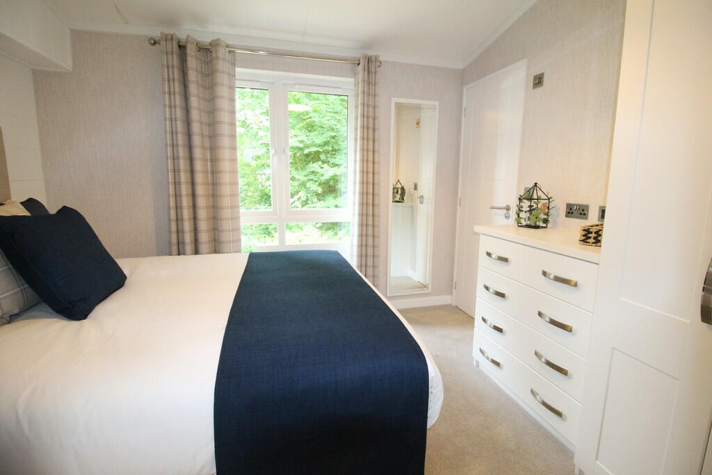 Additional image 8 of Lake View, Brokerswood Holiday Park, Brokerswood