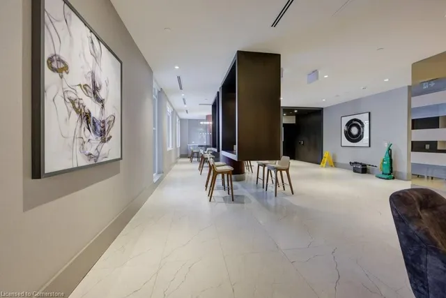 Additional image 5 of 55 Duke St Unit 322