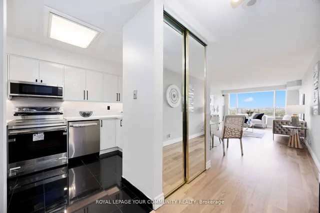 Additional image 4 of 100 Upper Madison Ave Unit 2009