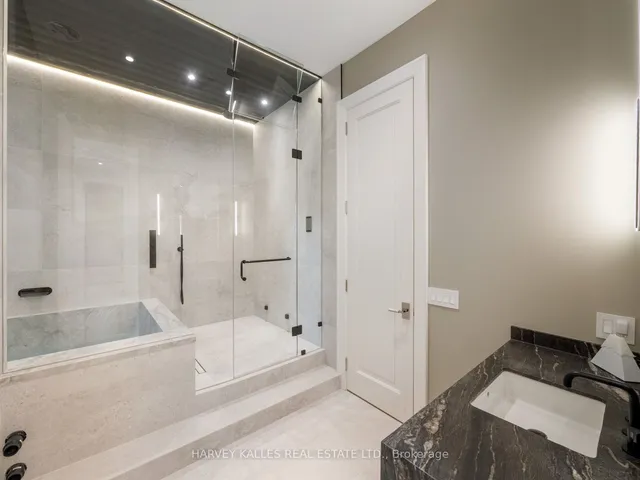 Additional image 31 of 419 Glengrove Ave