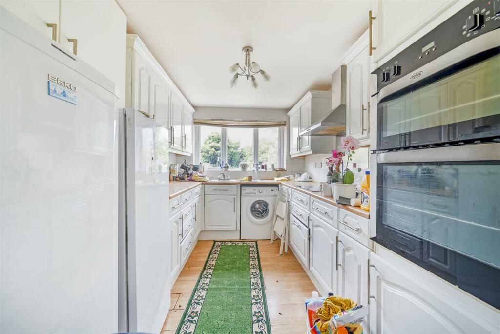 Additional image 4 of Twines Close, Sparkford, Yeovil